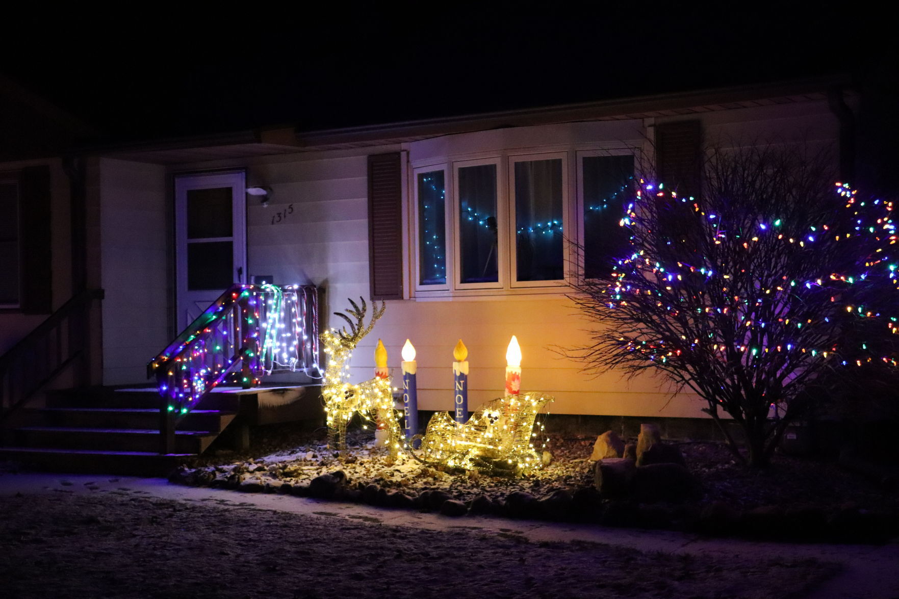 Chippewa Falls Christmas light displays